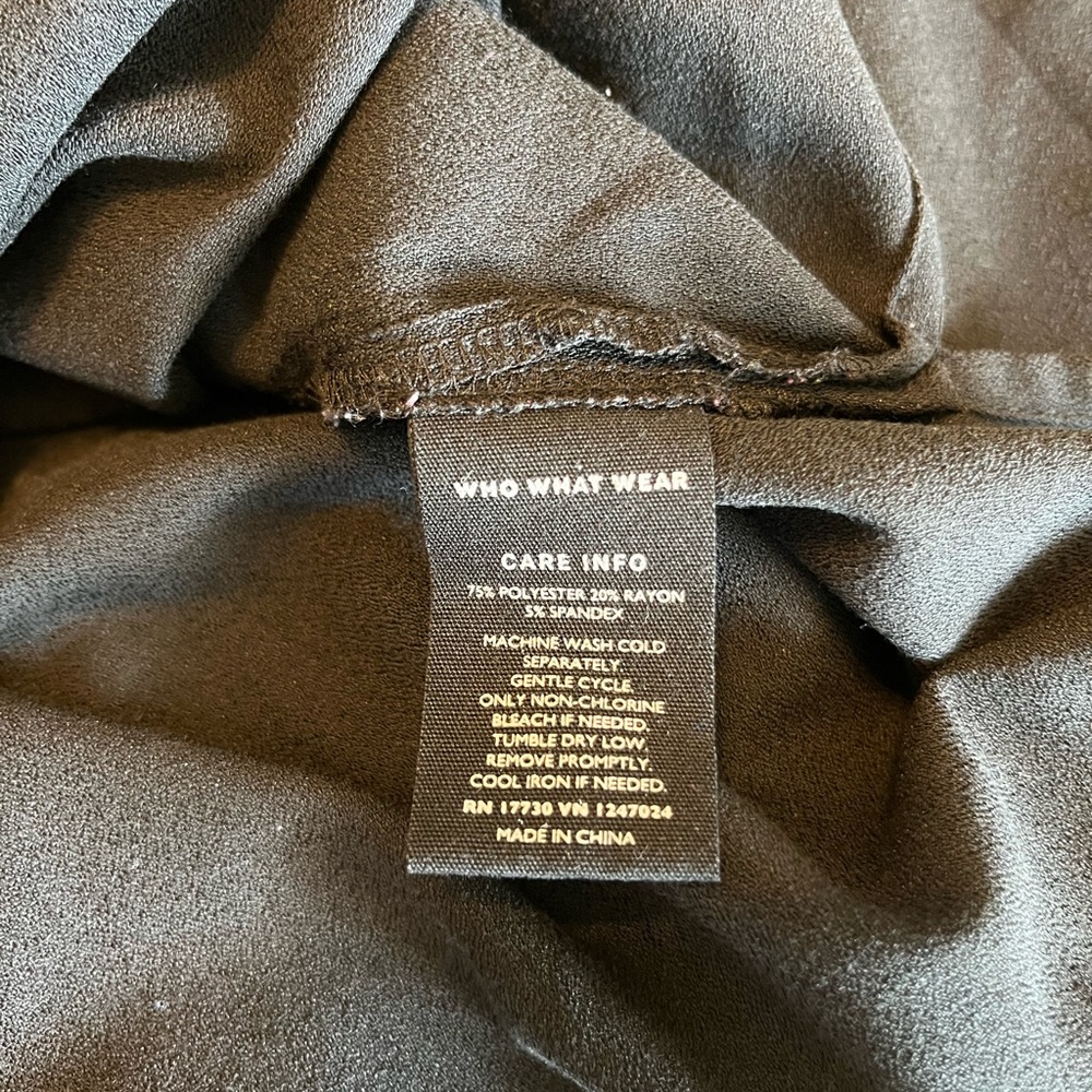 Who What Wear wide sleeve top - Picture 6 of 6